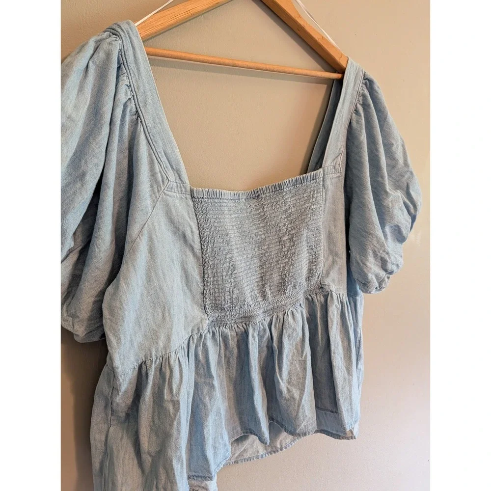 Old Navy 3X Denim Chambray Peasant Top Puff Sleeve Smocked Boho Prairie Cottage